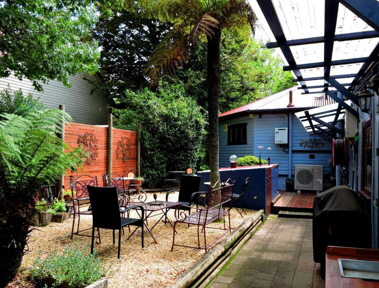 Kubba Roonga Guesthouse - Boutique Luxury Spa Retreat & Gardens - Blue Mountains Blackheath Buitenkant foto